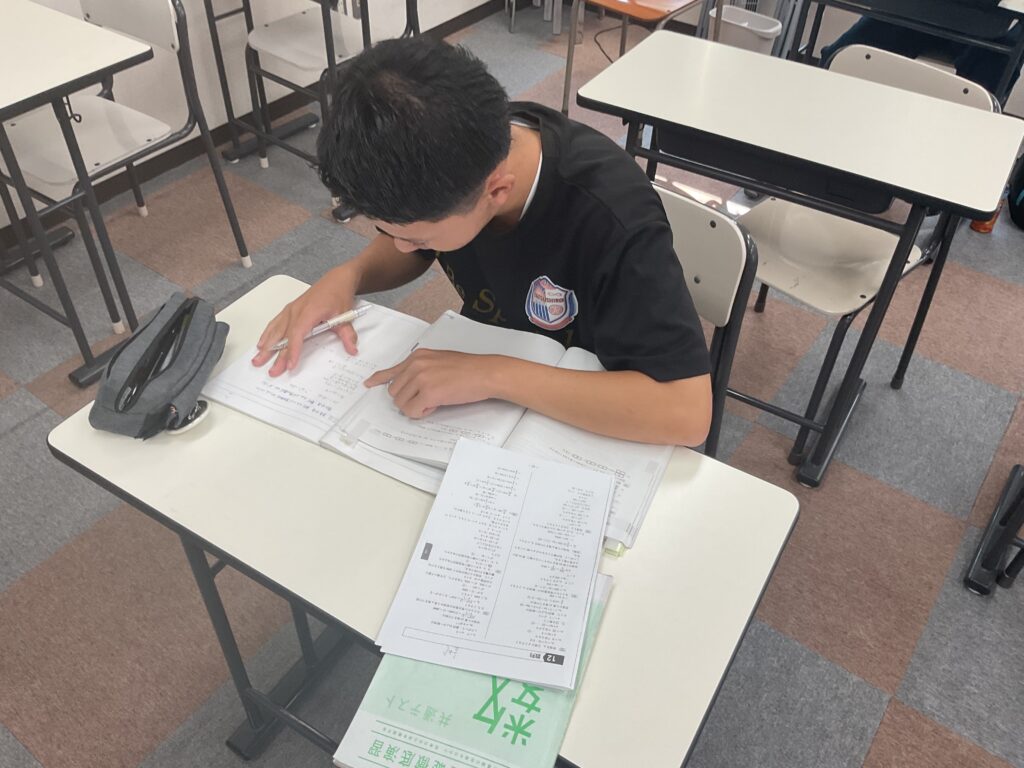 【八代教室】授業×自習、どちらも頑張ります